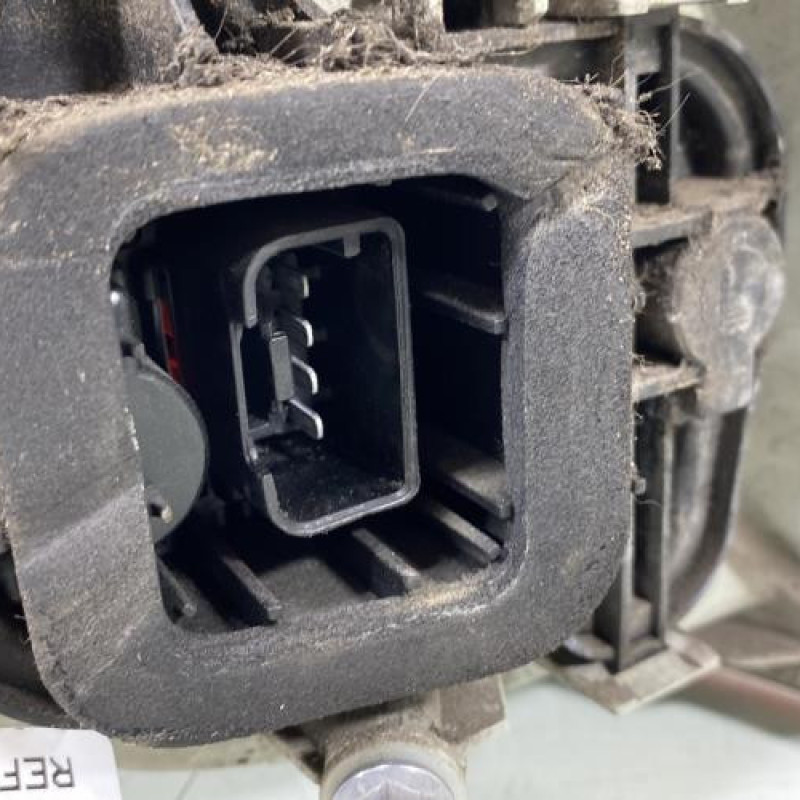 Feu arriere principal gauche (feux) VOLKSWAGEN GOLF 5 Photo n°4
