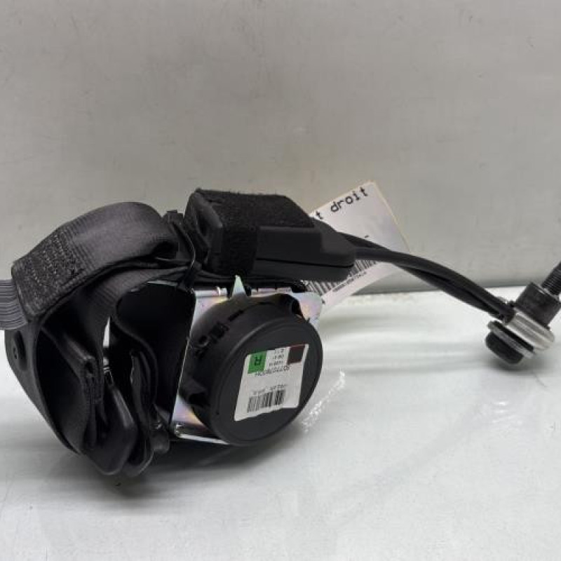 Ceinture avant droit OPEL CORSA D Photo n°1