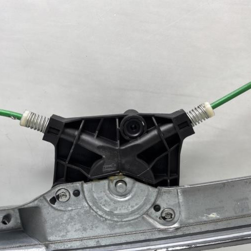 Leve vitre electrique avant gauche OPEL CORSA D Photo n°6
