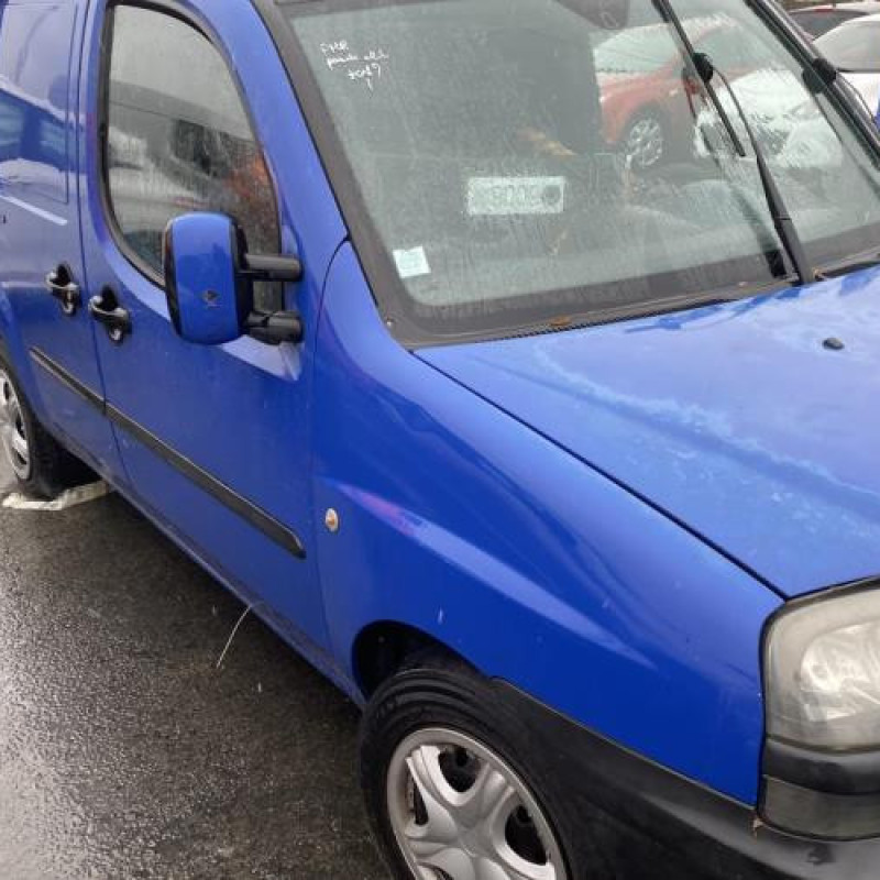 Leve vitre electrique avant gauche FIAT DOBLO 1 Photo n°20