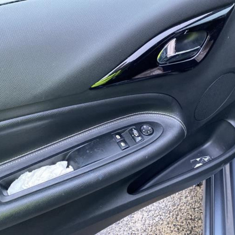 Poignee porte avant droit CITROEN DS3 Photo n°14