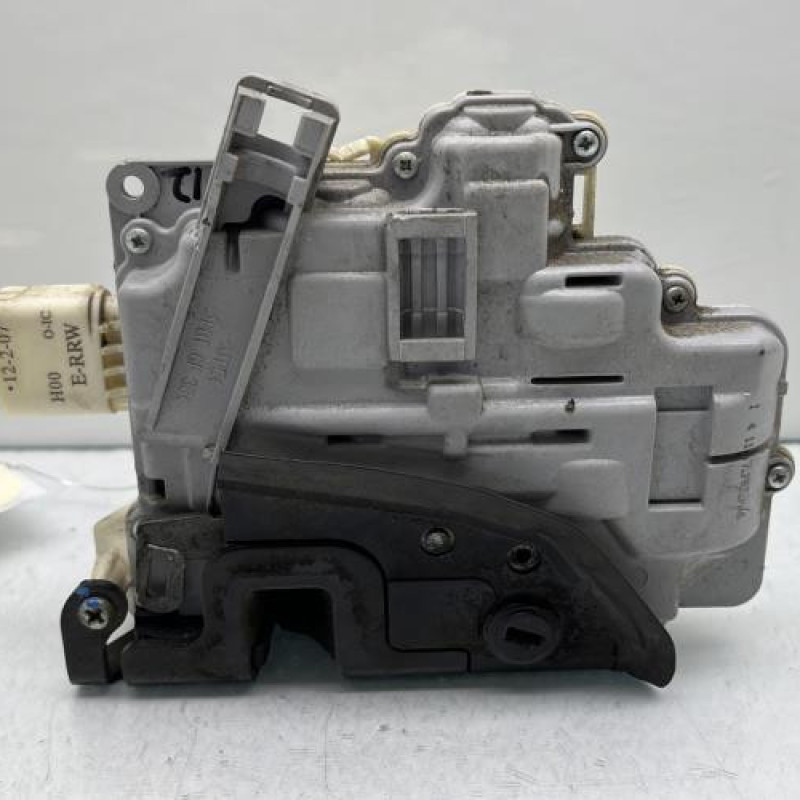 Serrure arriere droit SEAT LEON 2 Photo n°3