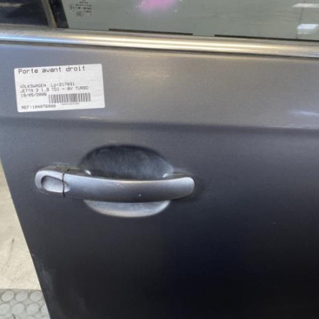 Porte avant droit VOLKSWAGEN JETTA 3