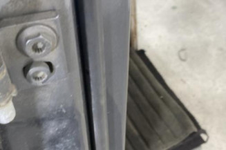 Porte avant droit VOLKSWAGEN JETTA 3
