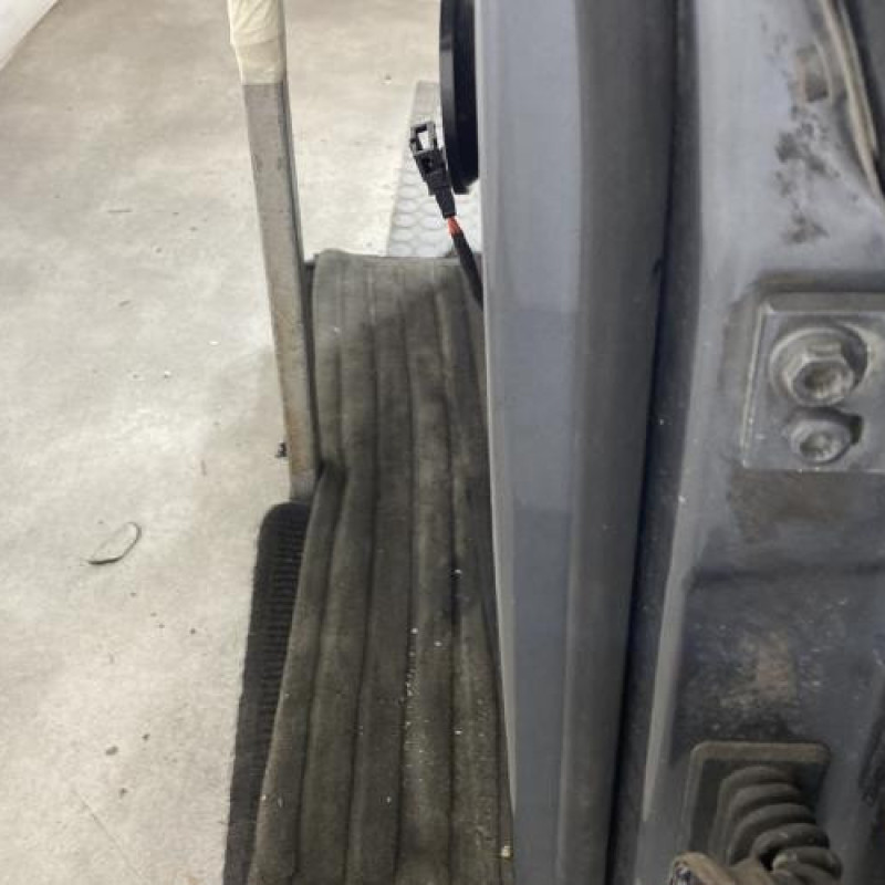 Porte avant gauche VOLKSWAGEN JETTA 3 Photo n°5