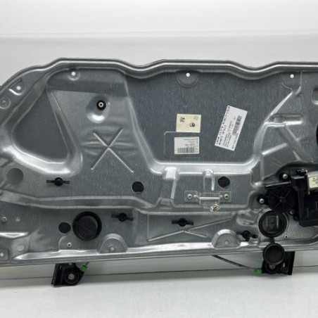 Leve vitre electrique avant droit VOLKSWAGEN POLO 4 Photo n°1