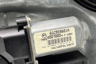 Leve vitre electrique avant droit VOLKSWAGEN POLO 4