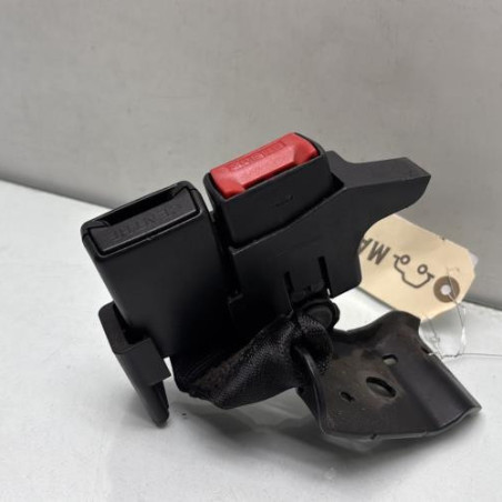 Attache ceinture arriere gauche RENAULT CLIO 3 Photo n°1