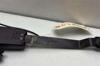 Attache ceinture avant gauche RENAULT CLIO 3