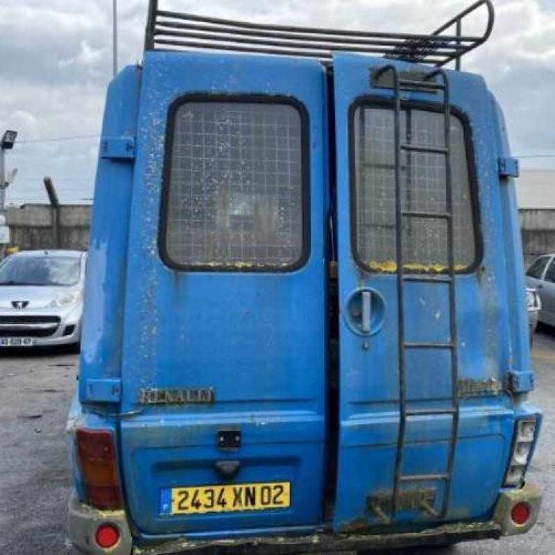 Vitre avant droit RENAULT MASTER 1 Photo n°7