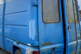 Vitre avant droit RENAULT MASTER 1