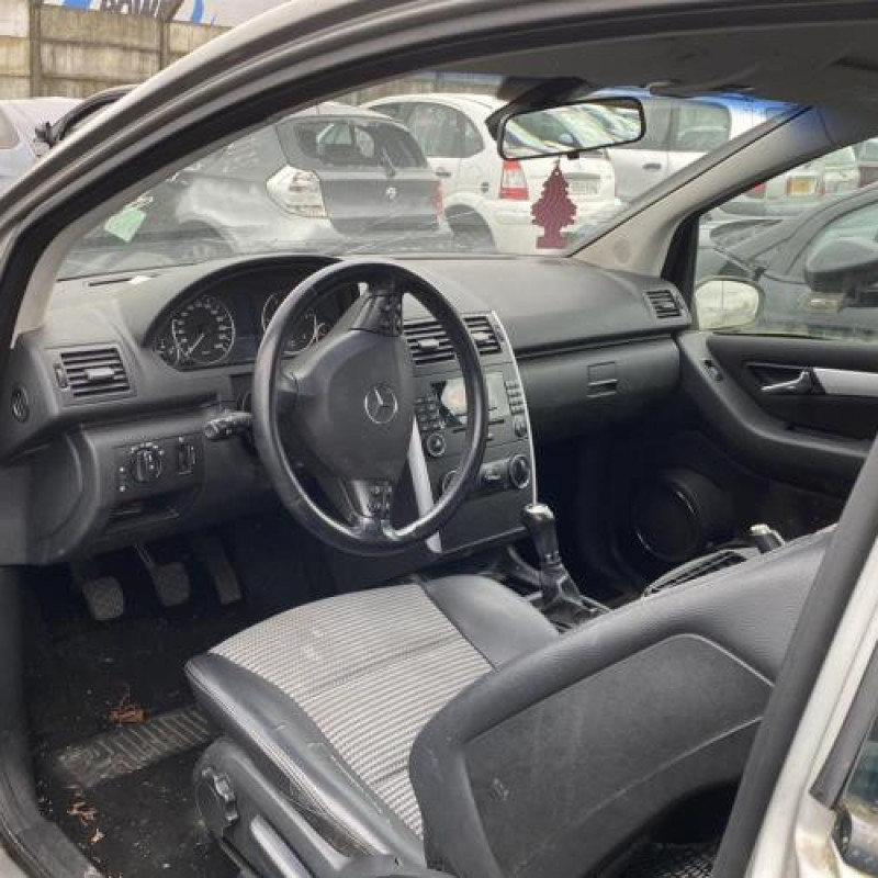 Etrier arriere droit (freinage) MERCEDES CLASSE A 169 Photo n°5
