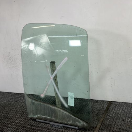 Vitre avant droit RENAULT MASTER 2