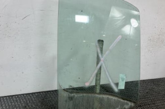 Vitre avant droit RENAULT MASTER 2