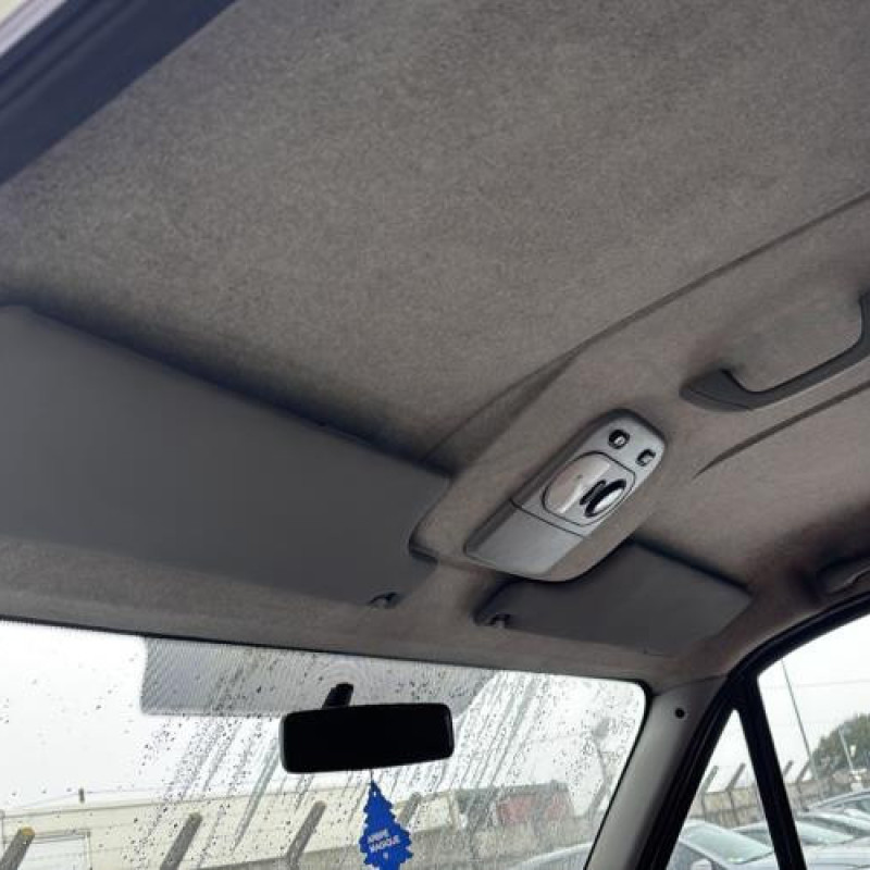 Vitre avant droit RENAULT MASTER 2 Photo n°16