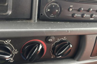 Vitre avant droit RENAULT MASTER 2
