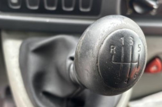 Vitre avant droit RENAULT MASTER 2