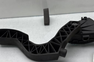Pedale d'accelerateur VOLKSWAGEN PASSAT 4