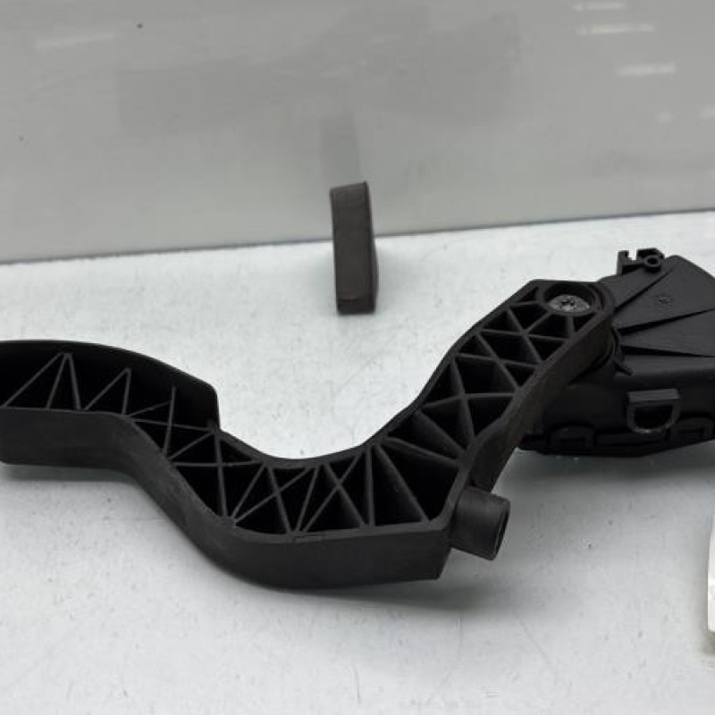 Pedale d'accelerateur VOLKSWAGEN PASSAT 4 Photo n°5