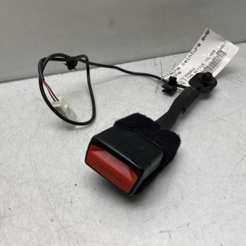 Attache ceinture avant gauche BMW SERIE 2 F45 ACTIVE Photo n°3
