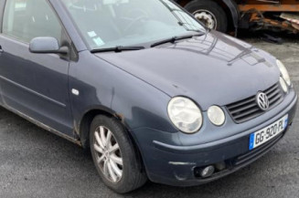 Retroviseur gauche VOLKSWAGEN POLO 4