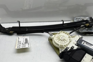 Leve vitre electrique arriere gauche SEAT LEON 2 Photo n°1
