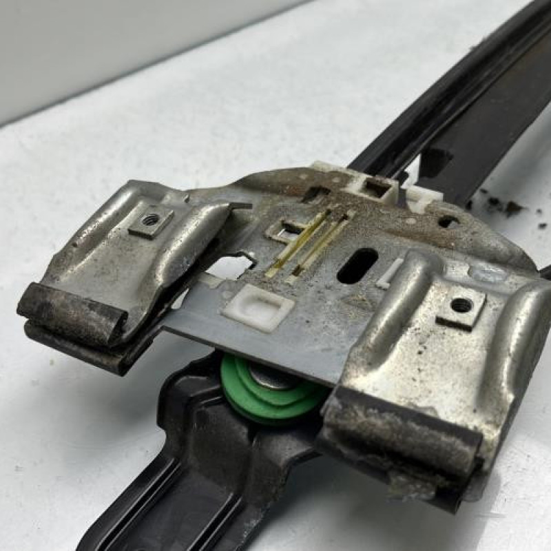 Leve vitre electrique arriere gauche SEAT LEON 2 Photo n°7