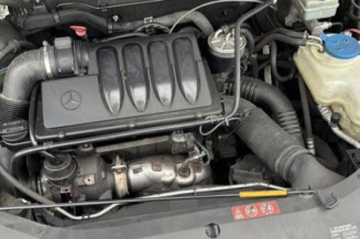 Optique avant principal gauche (feux)(phare) MERCEDES CLASSE B 245
