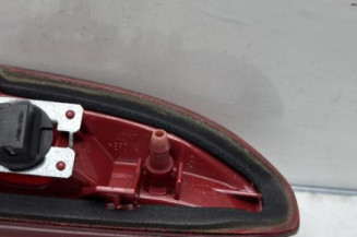 Feu arriere stop central PEUGEOT 208 1