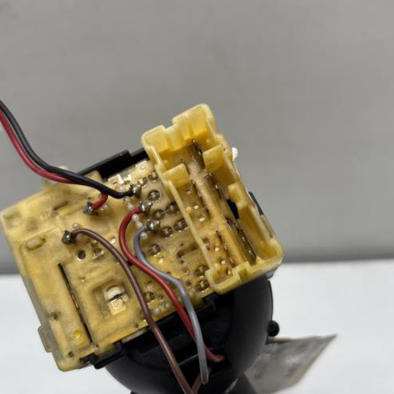 Commodo phare RENAULT CLIO 4 Photo n°3