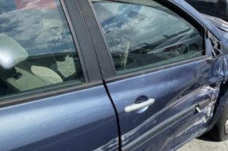 Pare choc arriere RENAULT CLIO 3