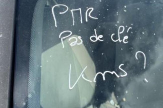 Pare choc arriere RENAULT CLIO 3