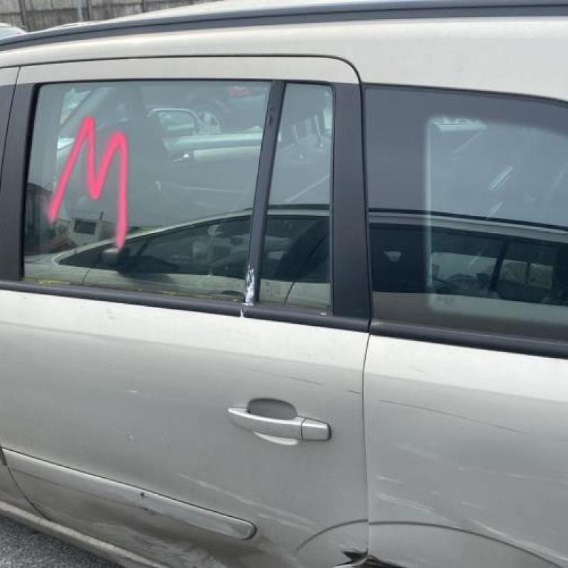 Boite de vitesses OPEL ZAFIRA B Photo n°5