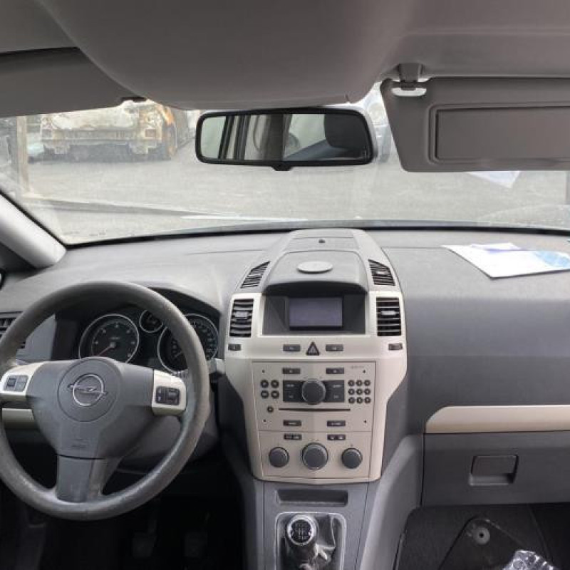 Boite de vitesses OPEL ZAFIRA B Photo n°10
