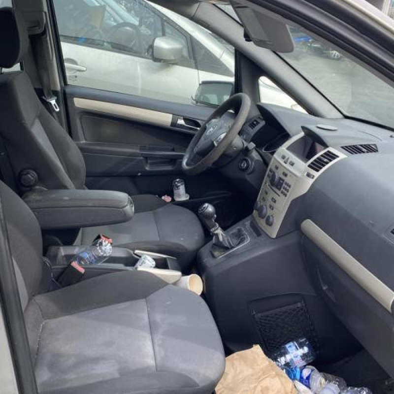Boite de vitesses OPEL ZAFIRA B Photo n°11