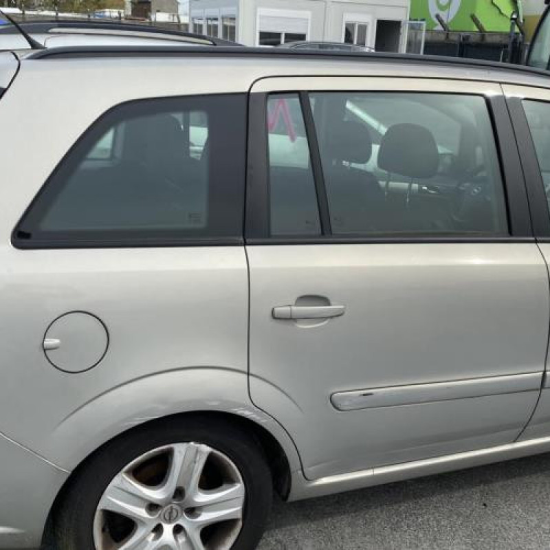 Boite de vitesses OPEL ZAFIRA B Photo n°12