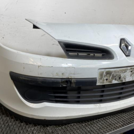 Pare choc avant RENAULT CLIO 3