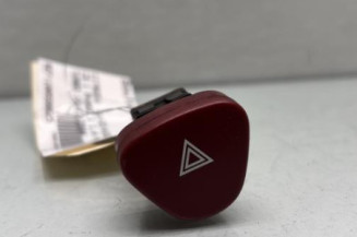 Bouton de warning CITROEN C3 1 Photo n°1