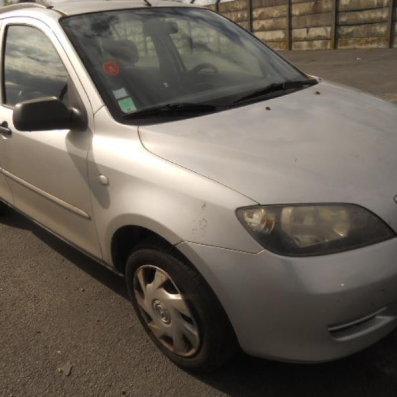 Pare choc avant MAZDA 2 1 Photo n°8