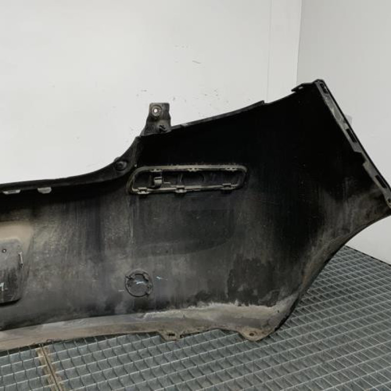 Pare choc arriere RENAULT CLIO 3 Photo n°6