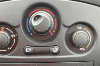 Pare choc arriere RENAULT CLIO 3