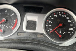 Pare choc arriere RENAULT CLIO 3