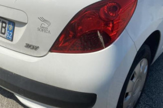 Pare choc avant PEUGEOT 207