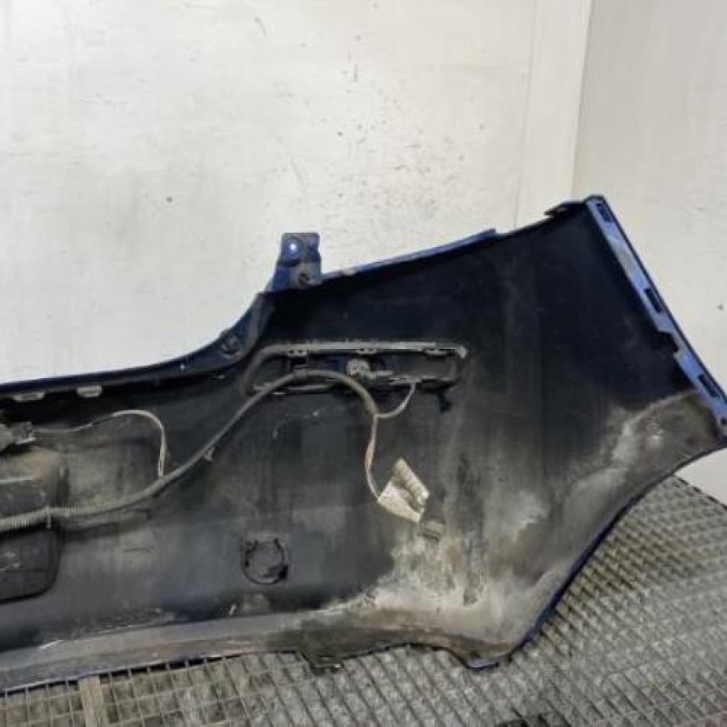 Pare choc arriere RENAULT CLIO 3 Photo n°6