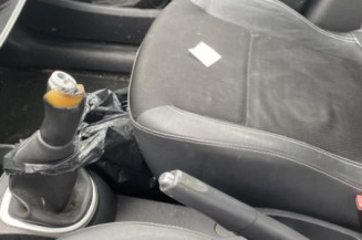 Pare choc arriere RENAULT CLIO 3