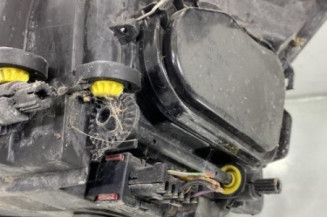 Optique avant principal droit (feux)(phare) OPEL CORSA D