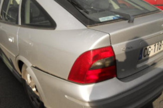 Pare choc avant OPEL VECTRA B