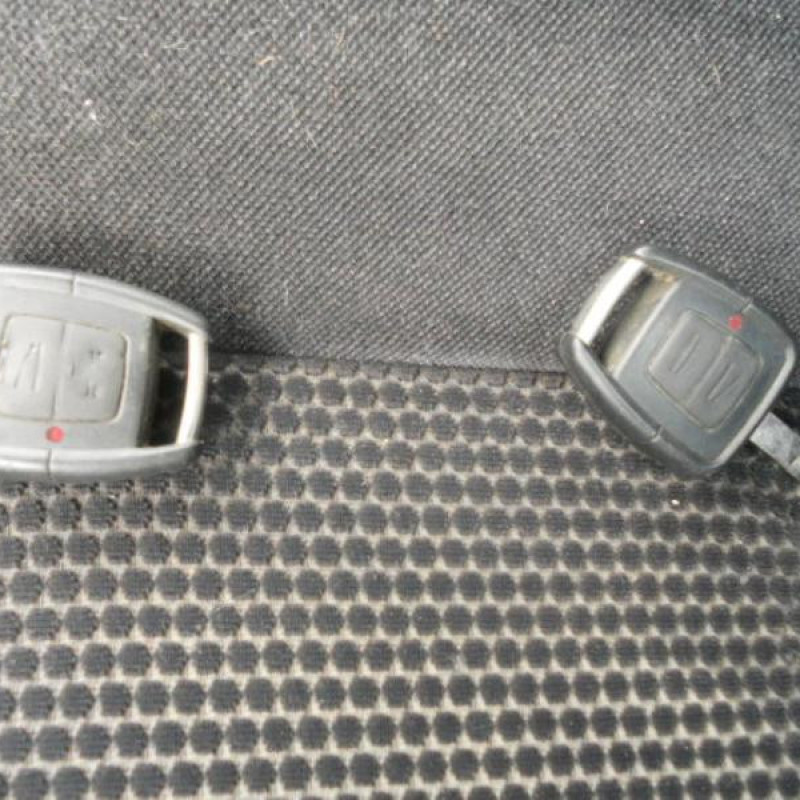 Pare choc avant OPEL VECTRA B Photo n°10