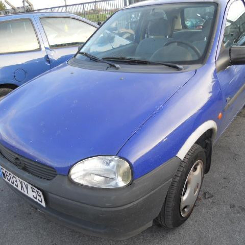 Pare choc arriere OPEL CORSA B Photo n°5