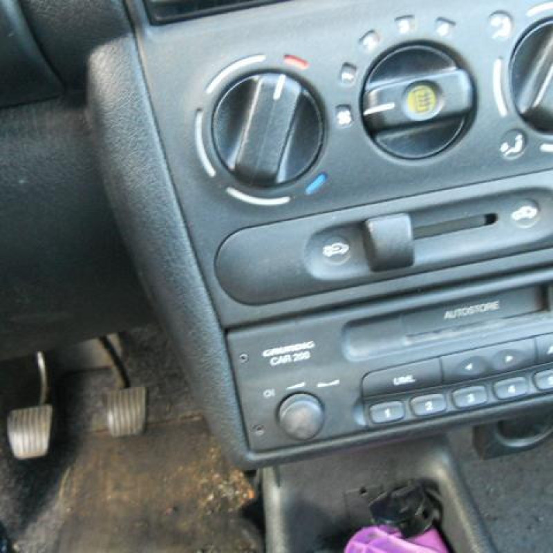 Pare choc arriere OPEL CORSA B Photo n°10